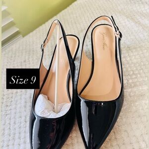 Genshuo Black Patent Slingback Pointed Toe Flats - Women's